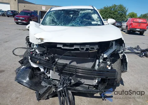 2025 Nissan Kicks Sr Intelligent Awd z USA, uszkodzony, nr VIN 3N8AP6DB2SL327508